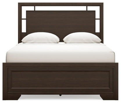 Covetown Queen Panel Bed with Mirrored Dresser and Nightstand