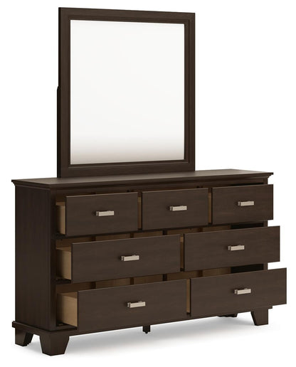 Covetown King Panel Bed with Mirrored Dresser