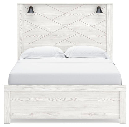 Gerridan Queen Panel Bed with Mirrored Dresser and Nightstand