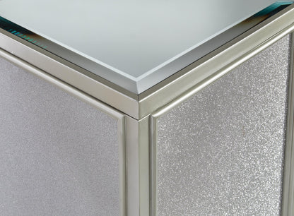 Traleena Nesting End Tables (2/CN)