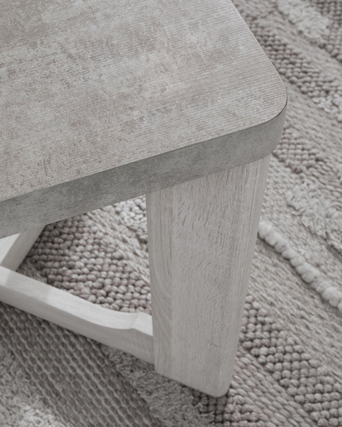 Garnilly Occasional Table Set (3/CN)