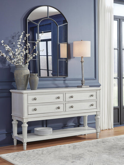 Montelaine Dining Room Server