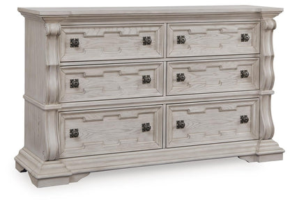 Bruchandi Dresser