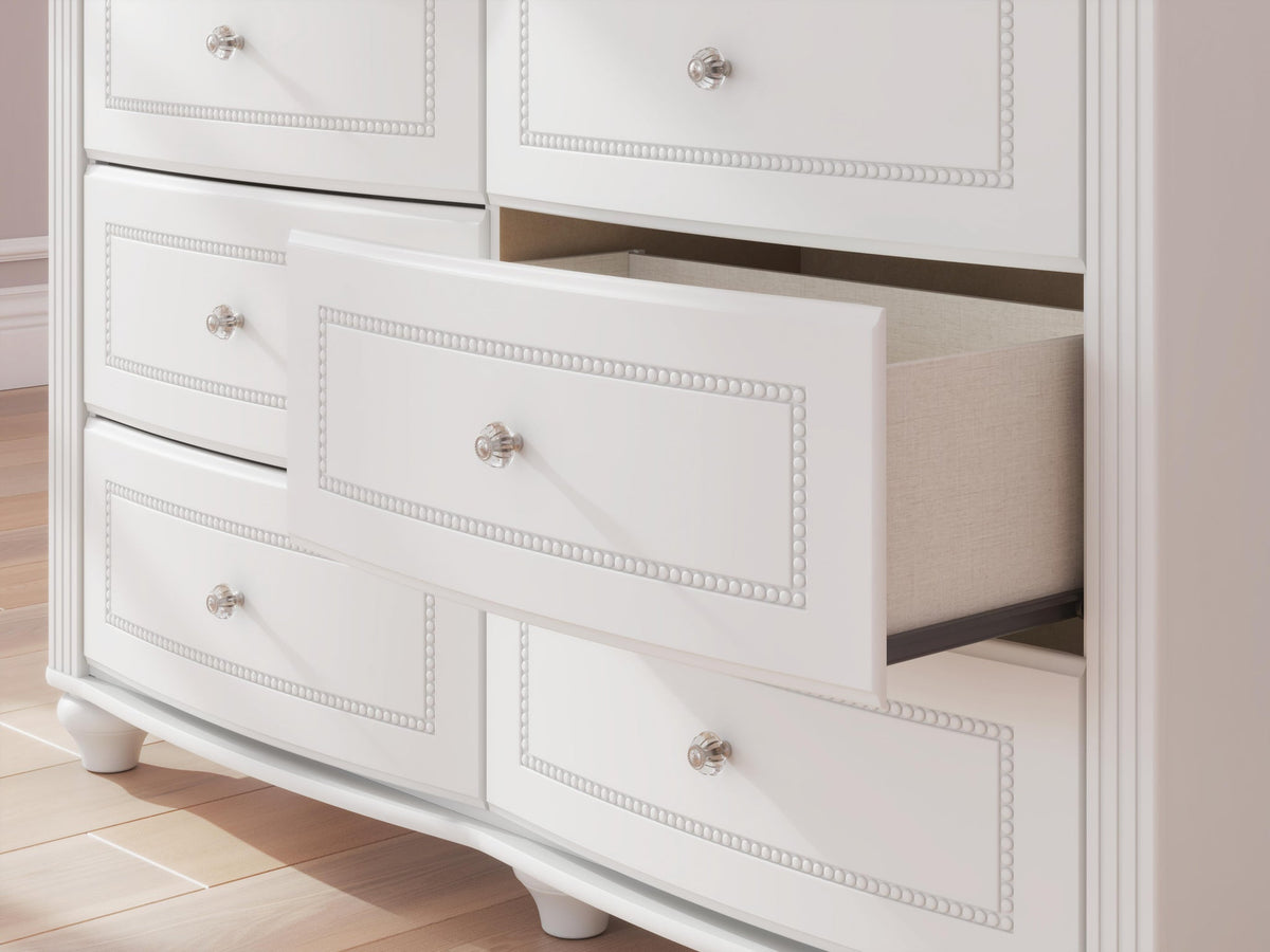 Kozlani Six Drawer Dresser