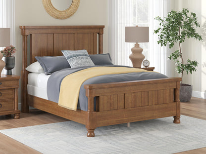Rowlenstown Queen Poster Bed