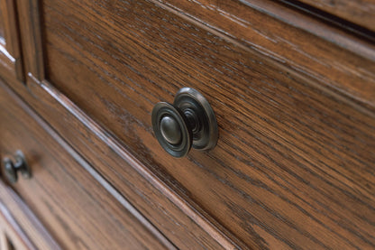 Zackaryn Dresser and Mirror